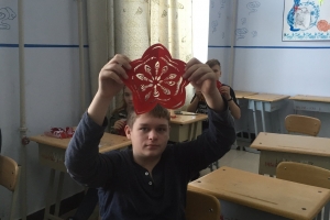 Вырезание из бумаги 2